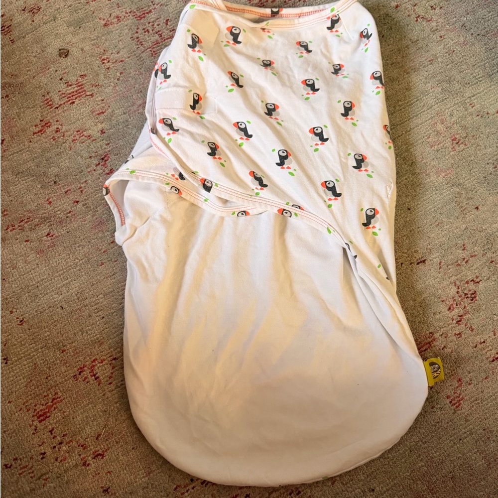Nested Bean weighted Penguin Print Velcro Swaddle Blanket